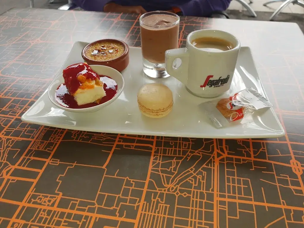 Menu_brasserie Le colbert_Mont-Saint-Aignan_immagine_2