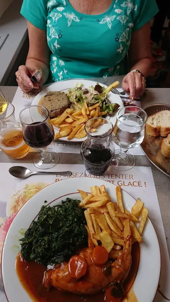 Gary Lewis_Le Bras d'Or_Moyaux_review