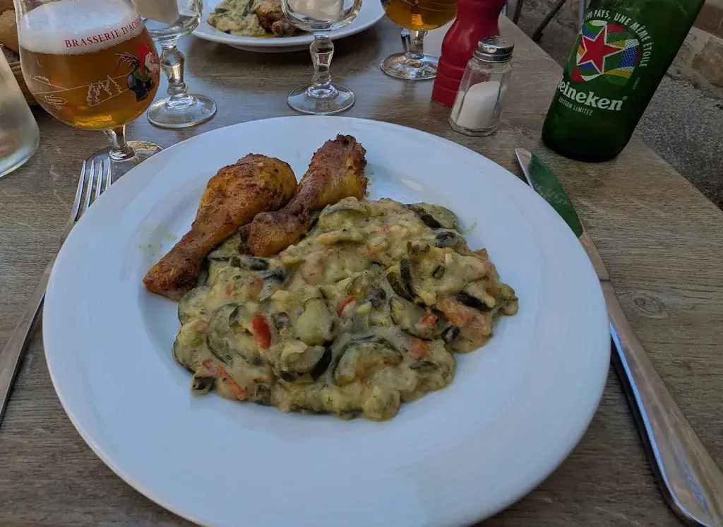 David Heed_Bar Restaurant La Chope_Izernore_review