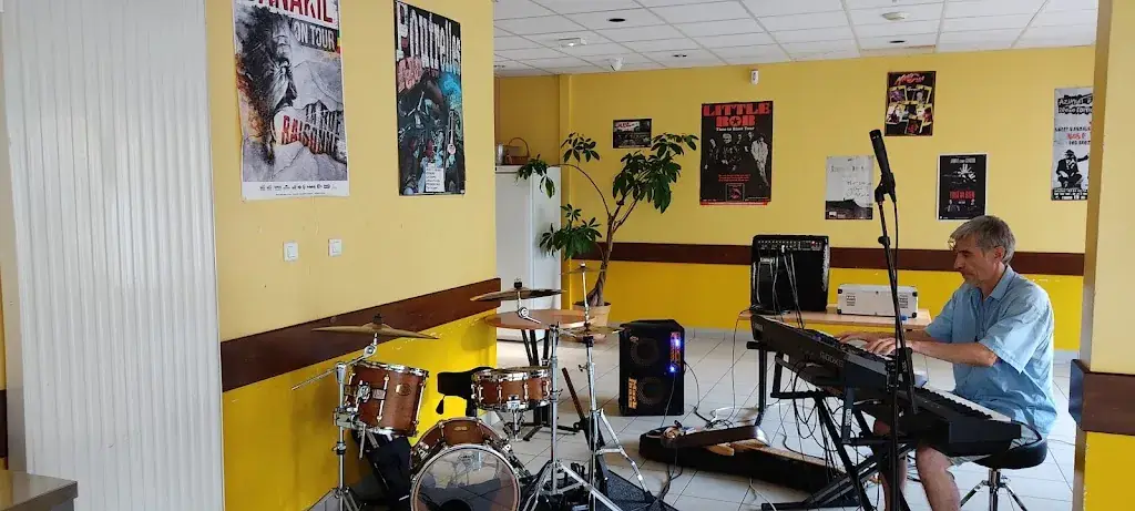 Philippe HUGON_Bar Restaurant La Chope_Izernore_review