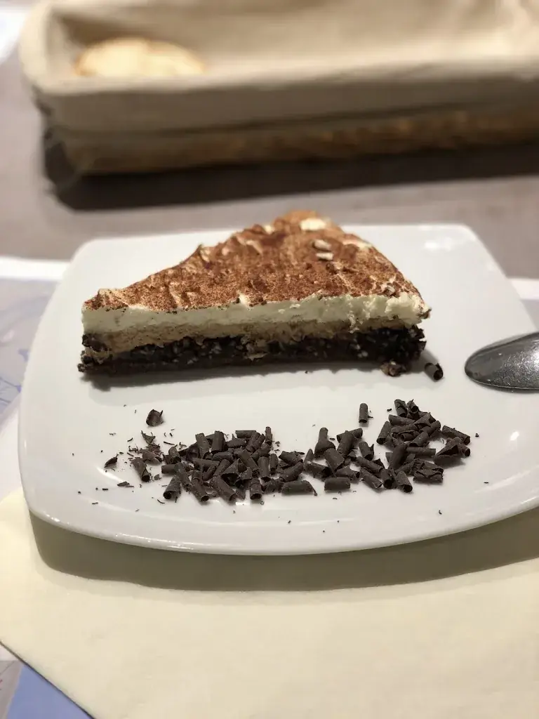 Dani FR_MAISON LEONARD_Izernore_recensione