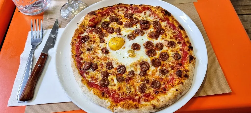 Patricia Faure_Pizza San Marco Mortain_Mortain-Bocage_review