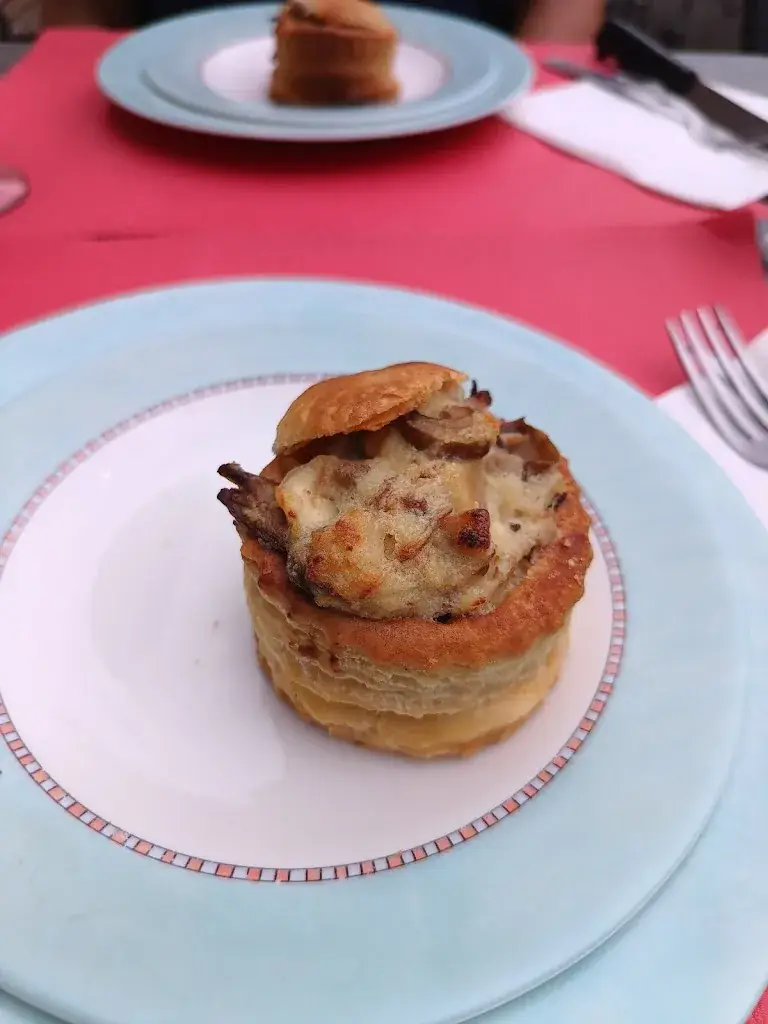 mike Banks_Sylvie Salanon_Mortain-Bocage_review