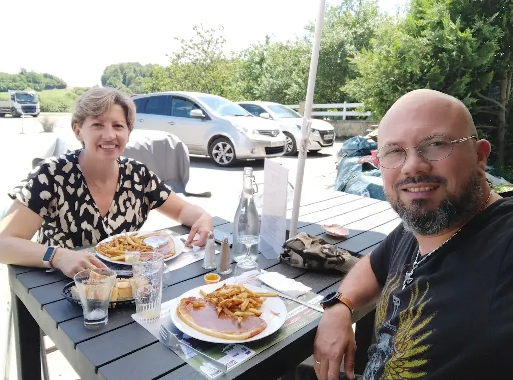 Fabrice Bouchart_Au coup d'frein_Port-Jérôme-sur-Seine_review