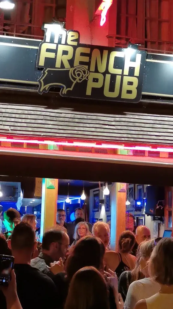 The french pub_Pacy-sur-Eure_slider_image_2