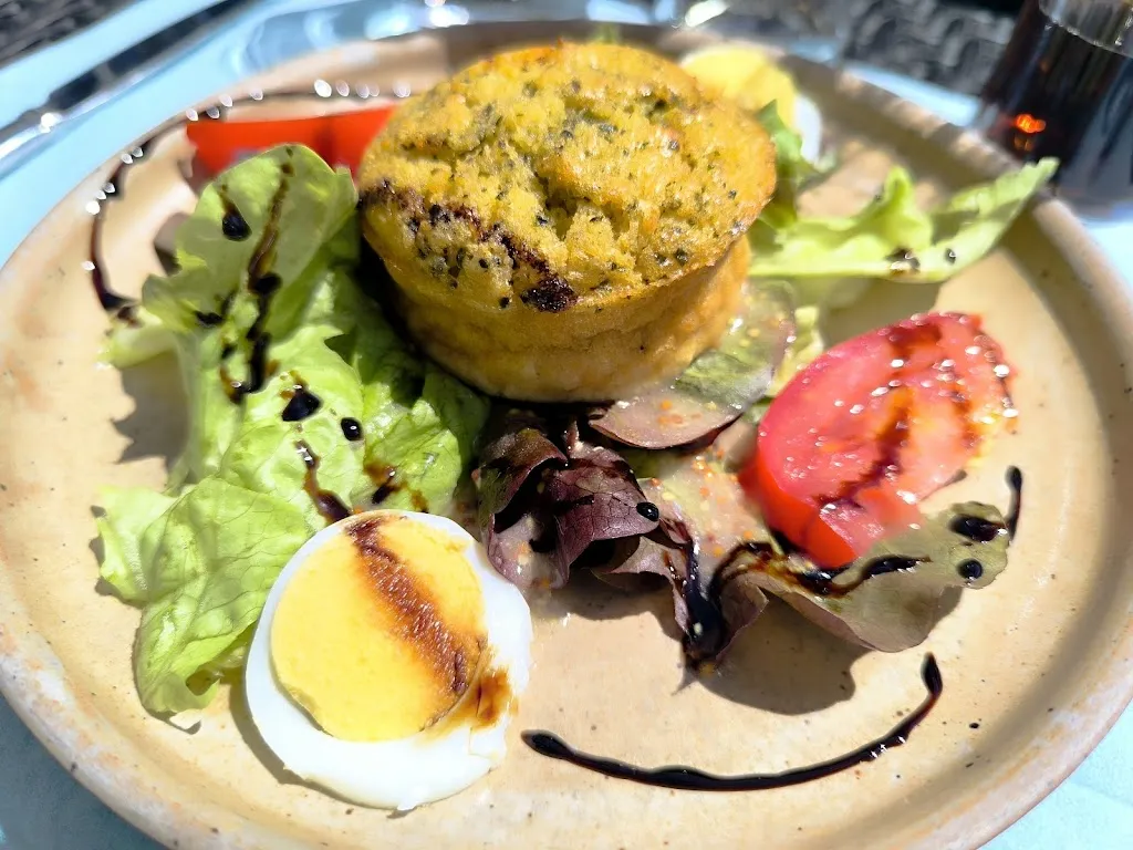 Straw and Beach_Périers_slider_image_2