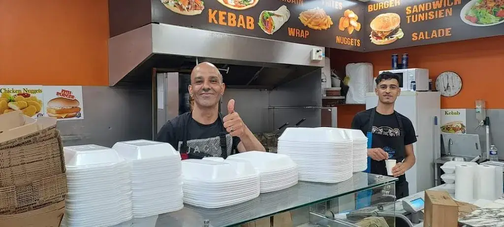 Agnieszka Szelast_Kebab House_Périers_recensione