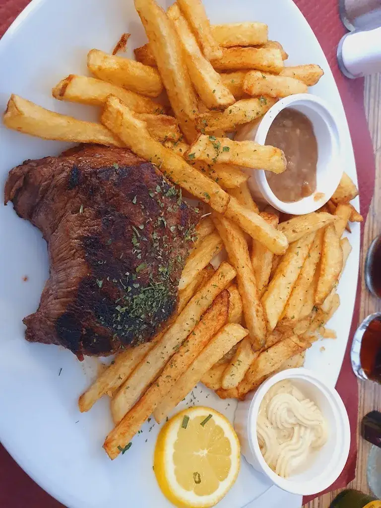 Nuno Cardoso_La Maree_Pirou_review