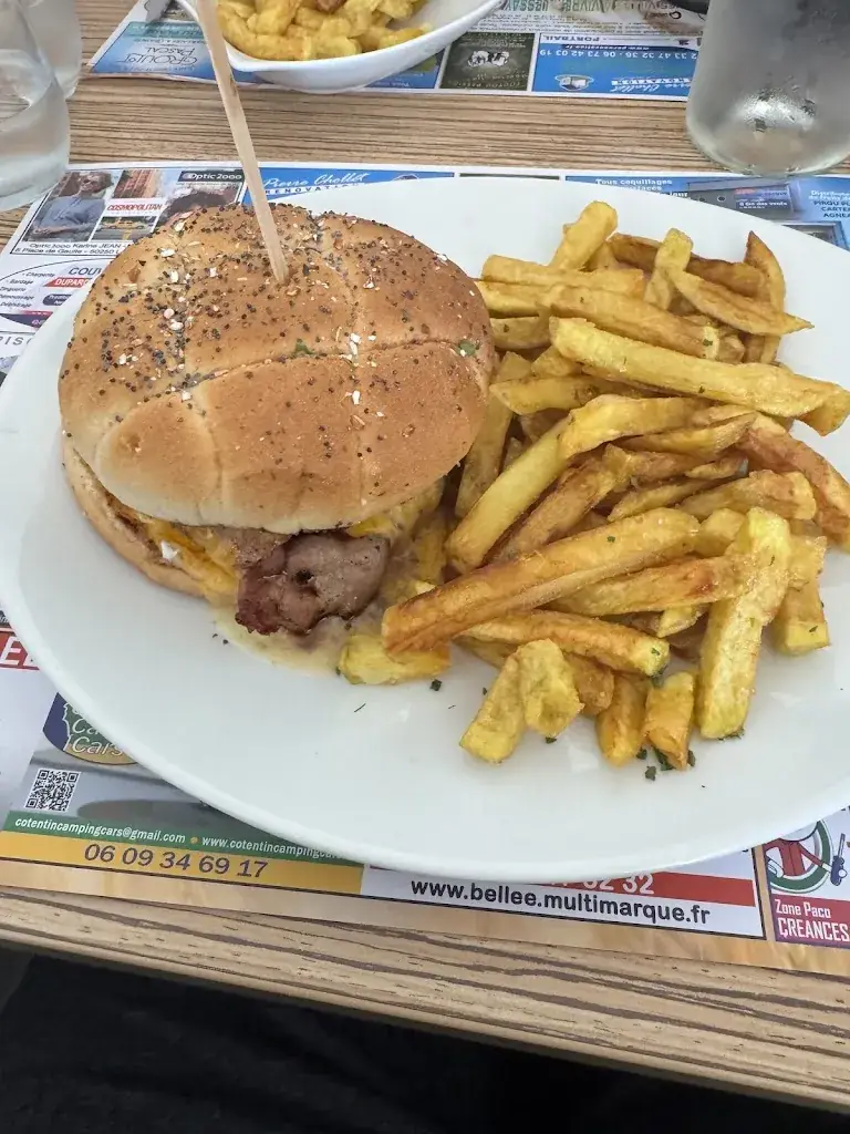 jo lab_La Maree_Pirou_review