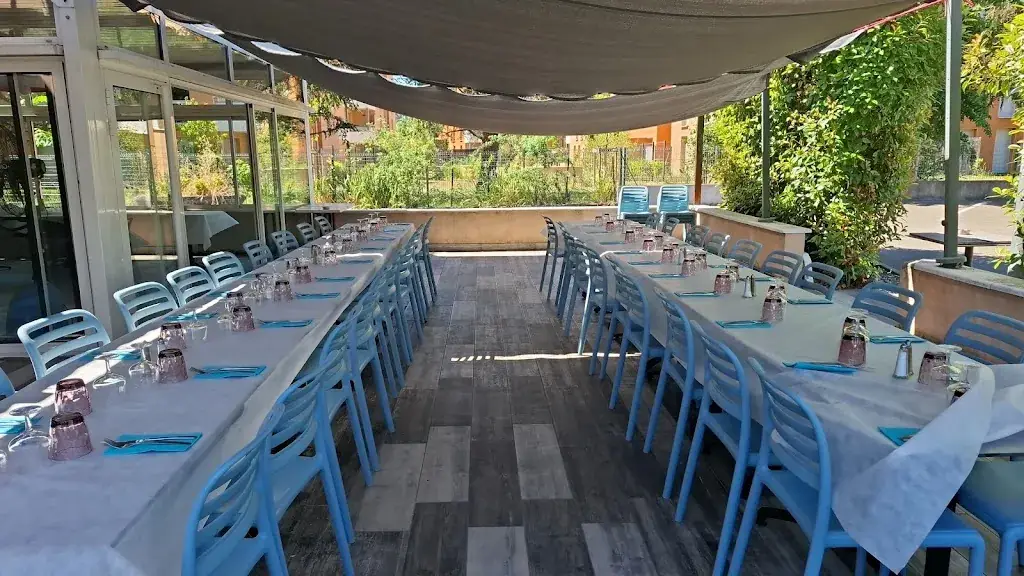 Véronique Arthaud_Le comptoir des Lônes_Irigny_review