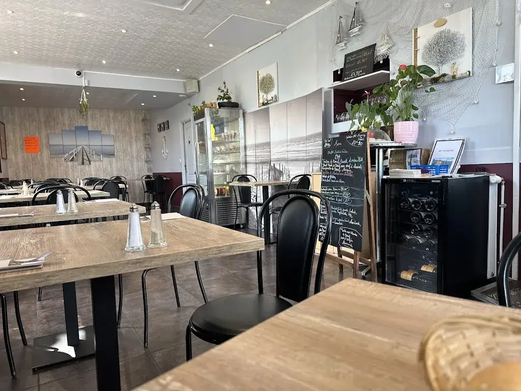 Bar brasserie Les Voyageurs restaurant in Oissel