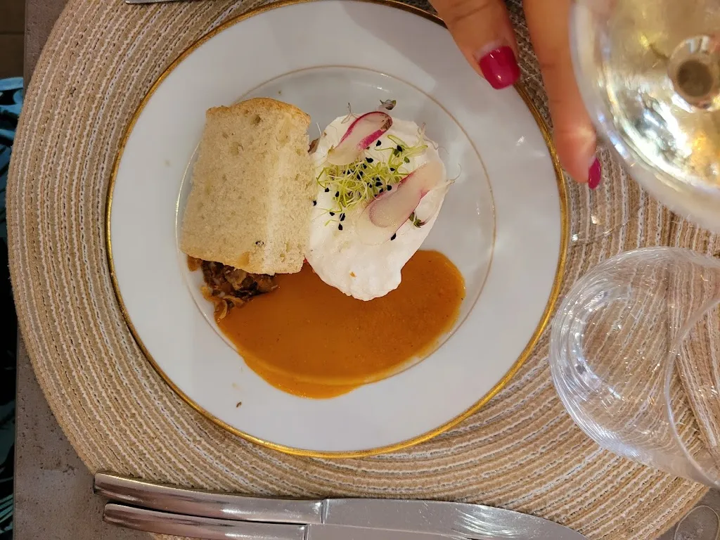 Chris Tophe_L'Escale Oissel_Oissel_review