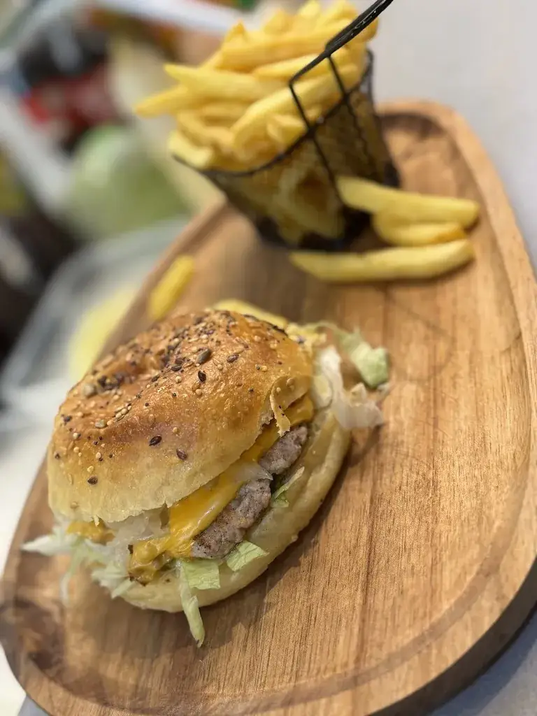 KEBAB DE PUTANGES_Putanges-le-Lac_slider_image_3