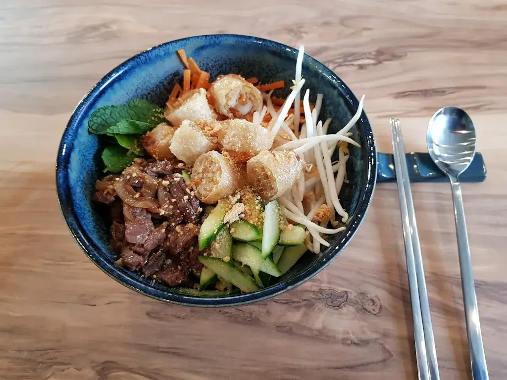 Pali Pali_Roche-sur-Foron_slider_image_3