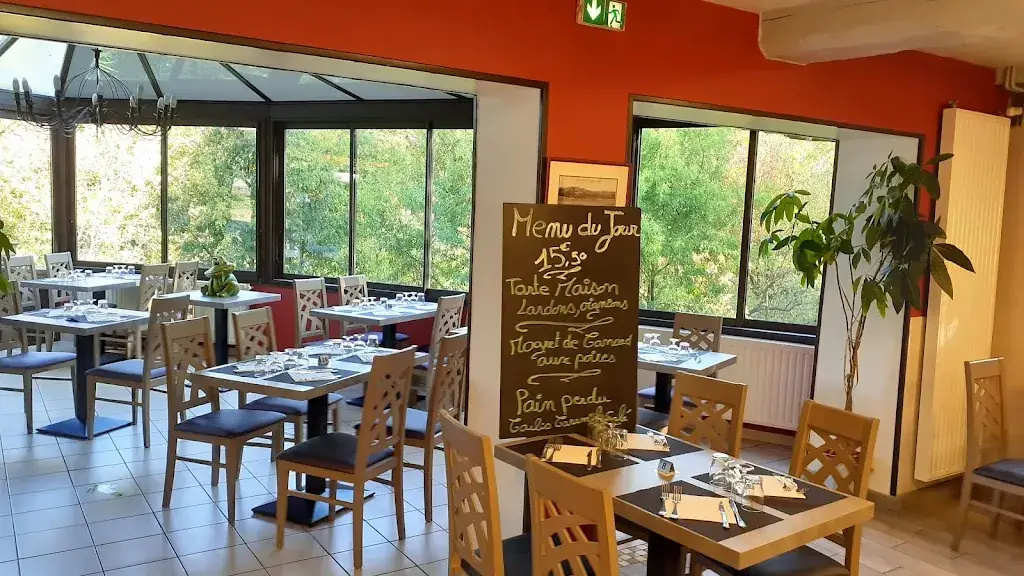 Restaurant Au Vieux Port, Chez Ruben & Bénédicte ristorante a Irigny