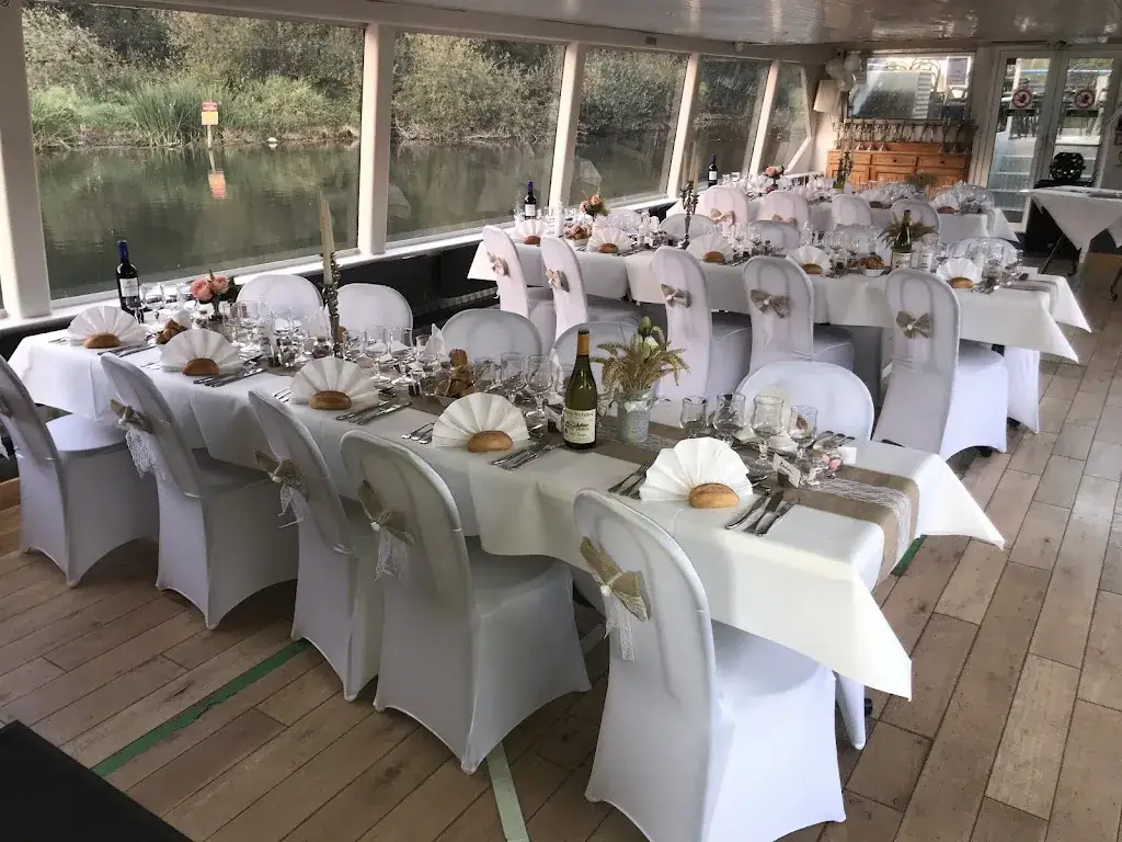 VAL D'ORNE SARL ristorante a Putanges-le-Lac