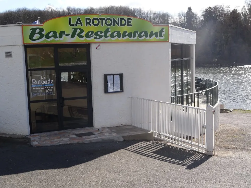Restaurant panoramique - LA ROTONDE ristorante a Putanges-le-Lac