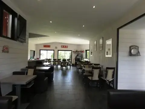 Restaurant Le Discret_Pont-Audemer_slider_image_1