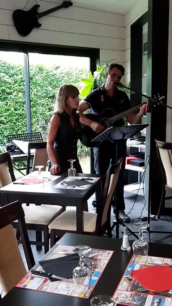 Restaurant Le Discret_Pont-Audemer_slider_image_2