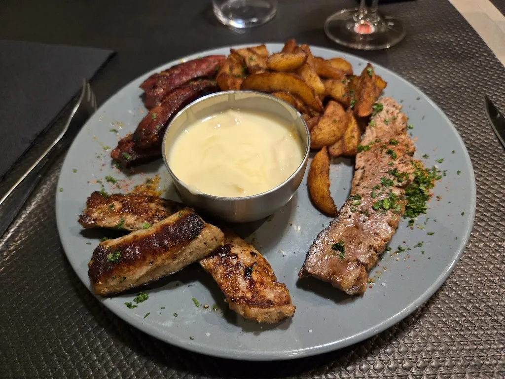 La Tour de Pise_Pont-Audemer_slider_image_3