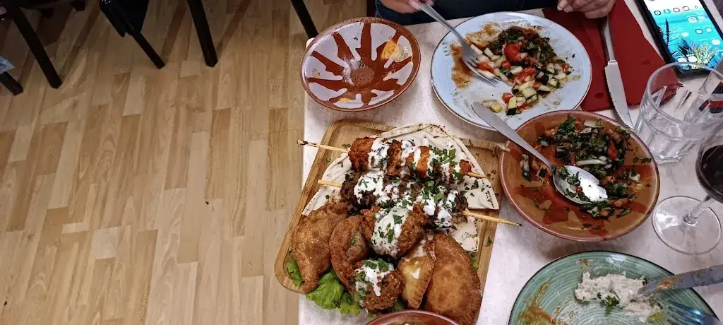 La Côte Du Liban_Pont-Audemer_slider_image_2