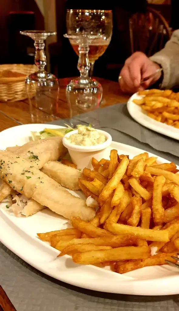 MagicBusArt_RESTAURANT AU RENDEZ-VOUS DES PECHEURS_Port-Bail-sur-Mer_review