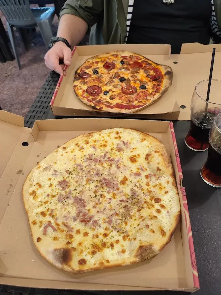 Sandy Leroy_Le B17_Port-Bail-sur-Mer_review