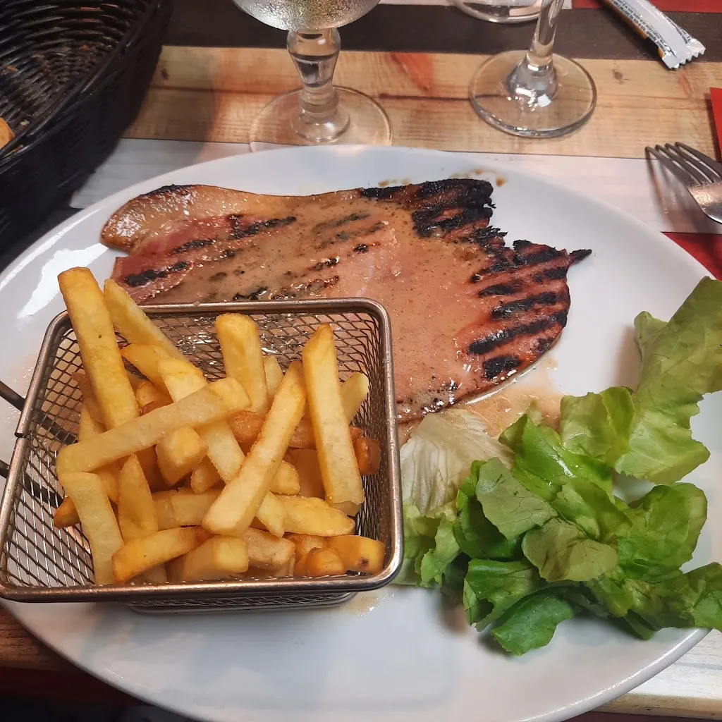 La Côte de Port_Port-en-Bessin-Huppain_slider_image_3