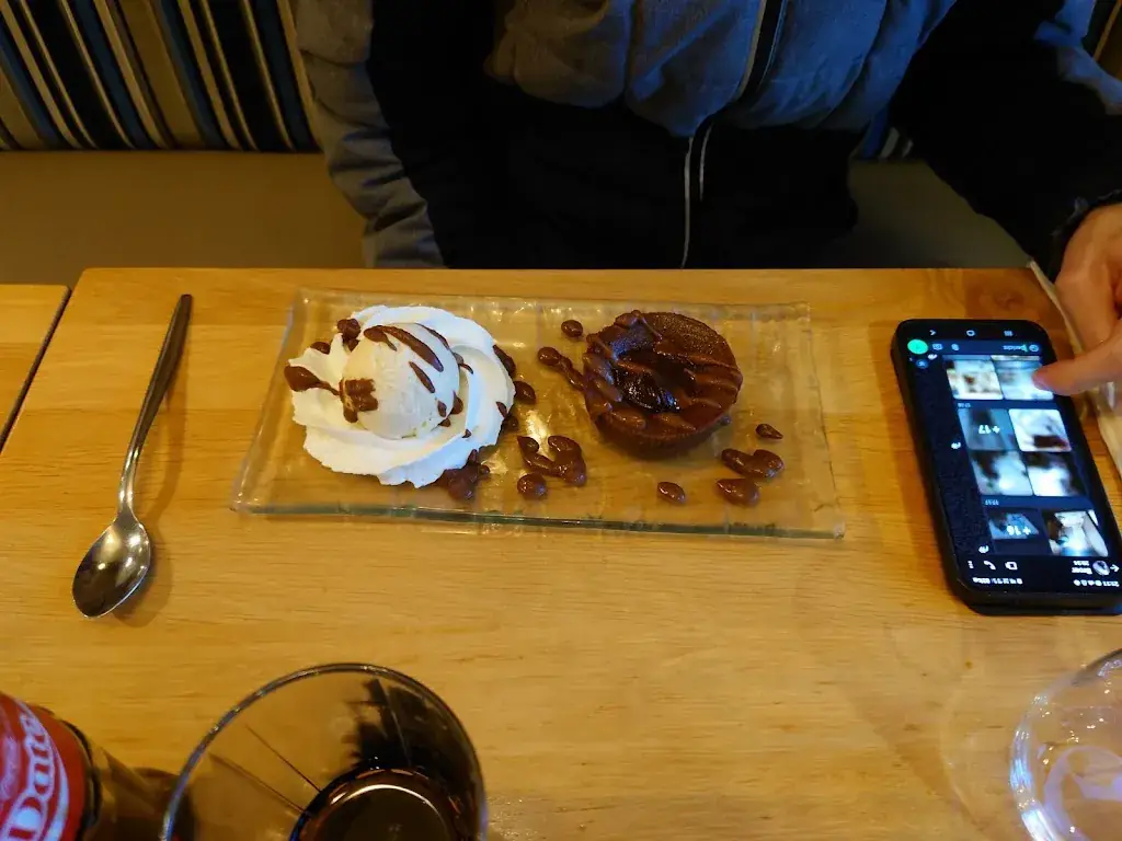 Dietger Timmers_L'Écailler_Port-en-Bessin-Huppain_review