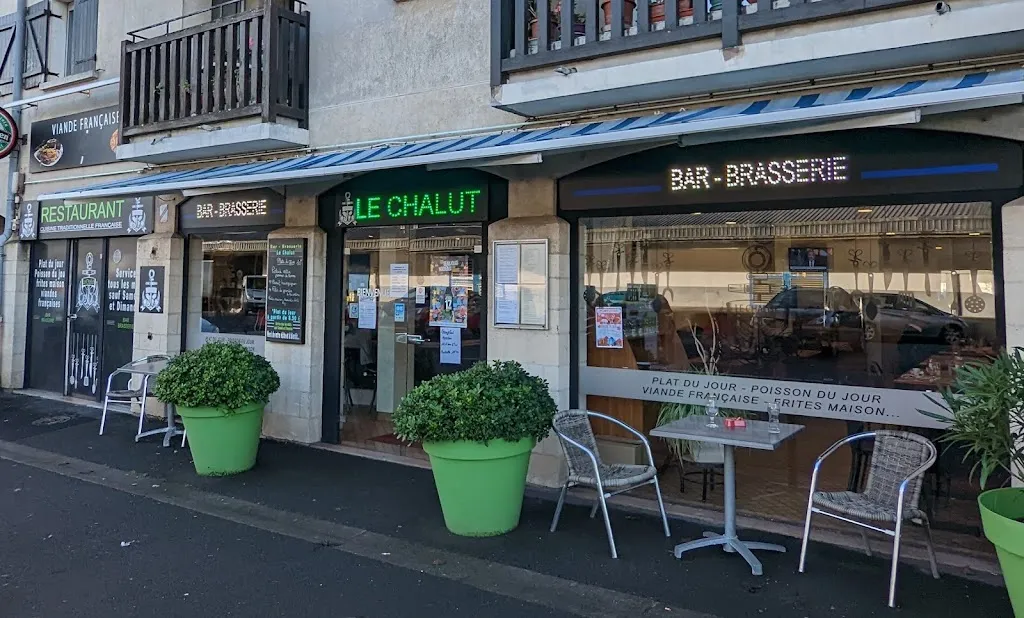 Restaurant Le Chalut de Port en Bessin_Port-en-Bessin-Huppain_slider_image_1