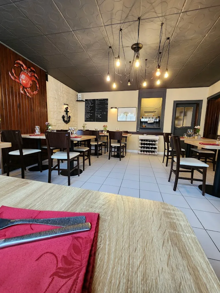 HA R_Le Vauban_Port-en-Bessin-Huppain_review