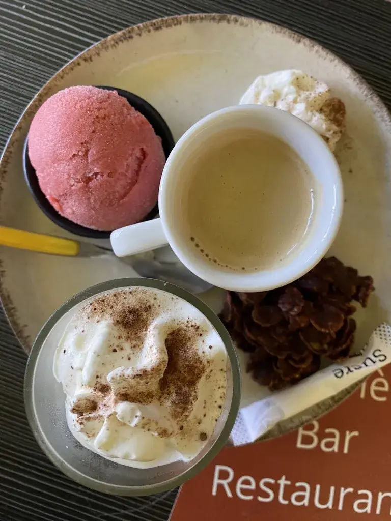 Tata Kasawa_Restaurant La rivière_Hague_review