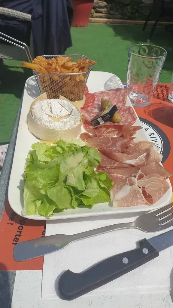 fannie bigard_Restaurant La rivière_Hague_review