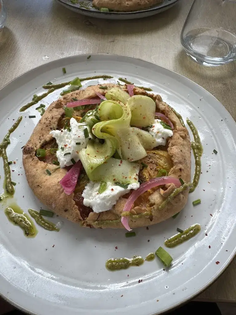 Le Coin des Copains_Vernaison_slider_image_2