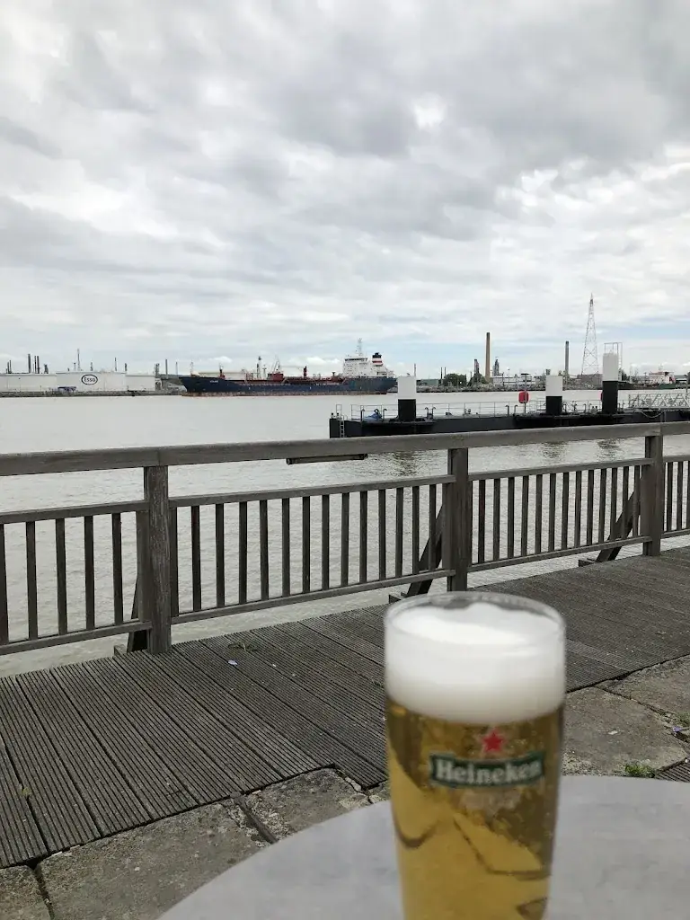 Dulois Yvan Dominique Michel restaurant in Quillebeuf-sur-Seine