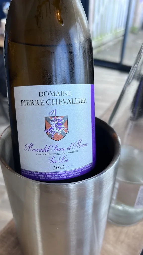 TheIona2009_brasserie 