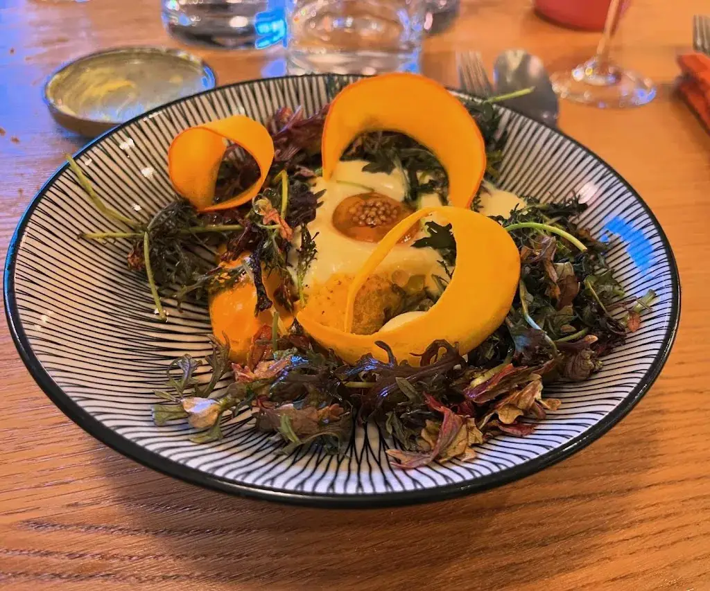 Cat Kneebone_L'Estran_Saint-Vaast-la-Hougue_reseña