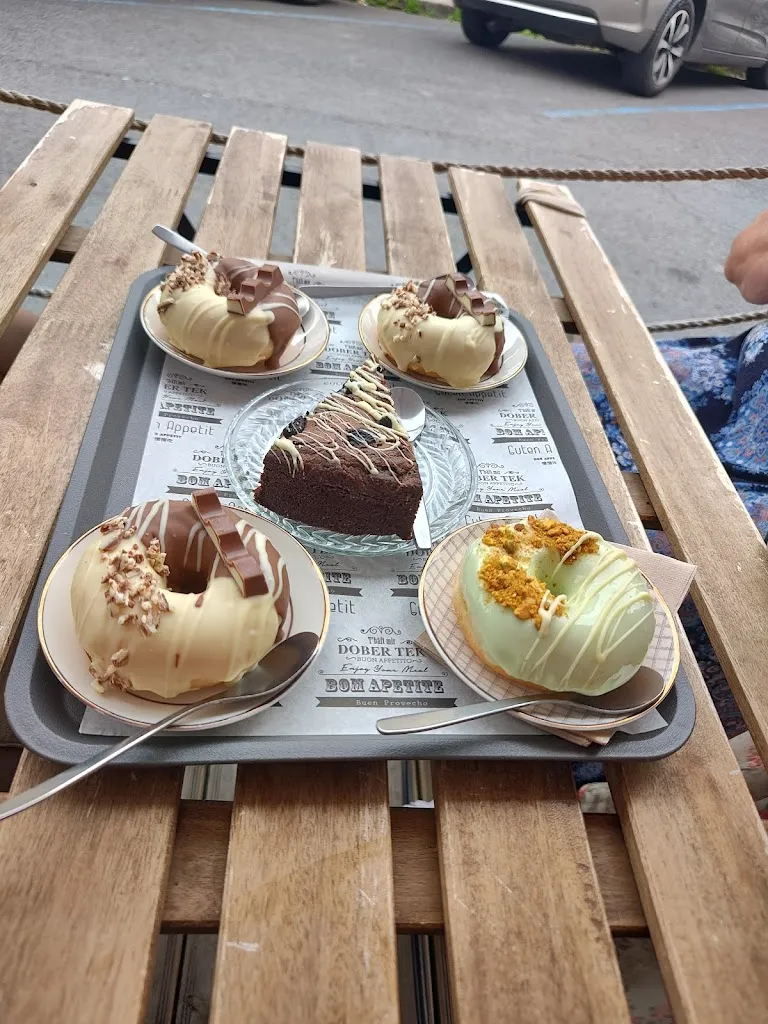 Robert Green_Déli Kitchen by La Fabric_Pontorson_review