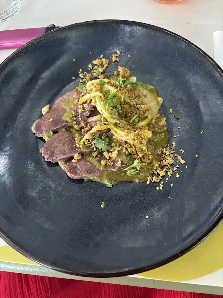 Stéphanie Allouche_QUAI 808_Guilherand-Granges_review