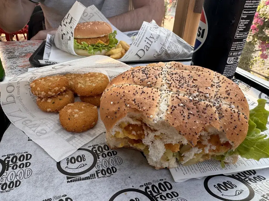 Natasha Goubert_CHICKEN CABANA :Croquez, savourez, recommencez !_Pontorson_review