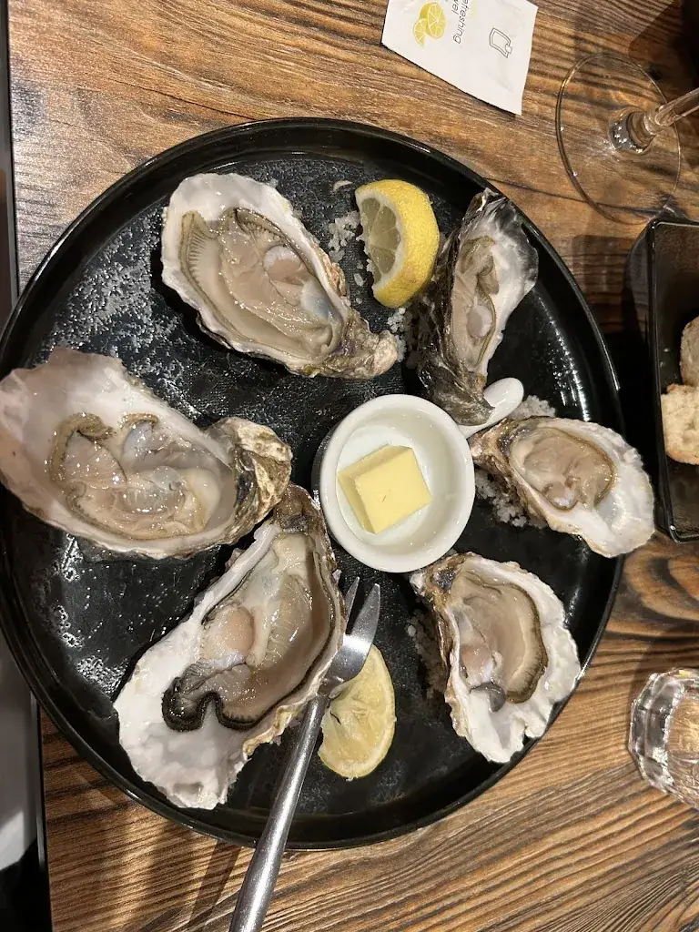 May Khodr_Restaurant LE 29 Pontorson_Pontorson_review