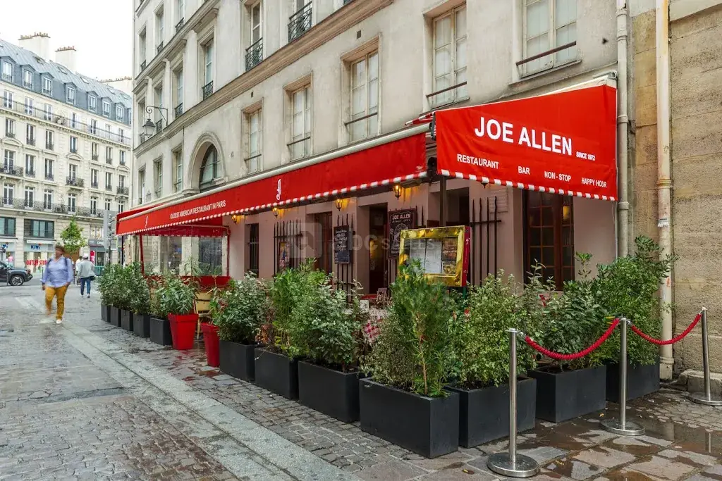 Joe Allen restaurant in Paris