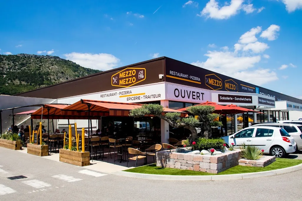 Mezzo Mezzo_Guilherand-Granges_slider_image_1