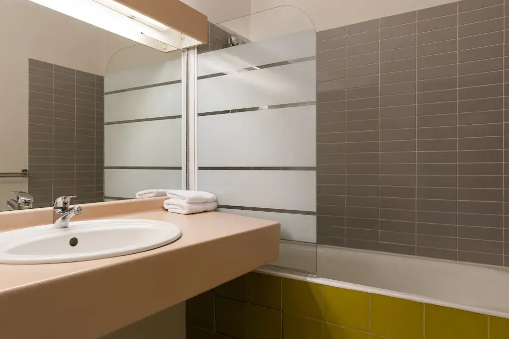 La Berteliere Rouen, The Originals Relais_Saint-Martin-du-Vivier_slider_image_2