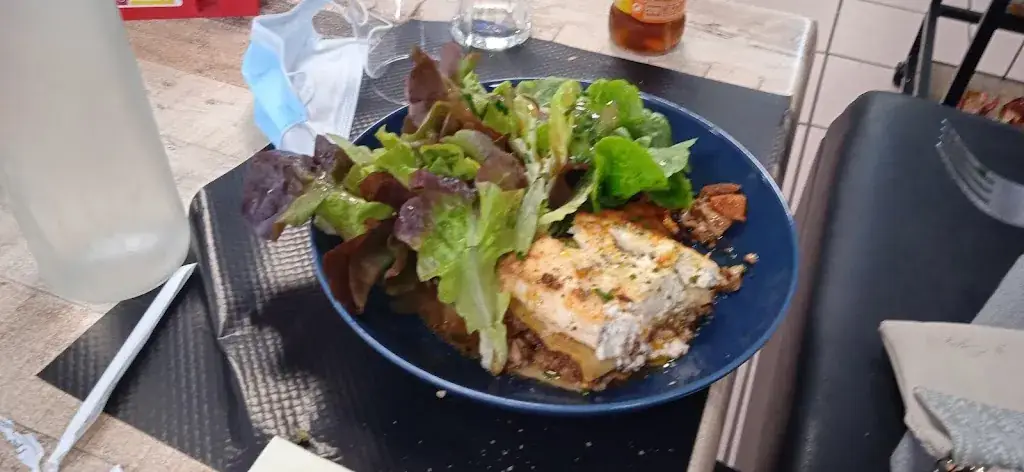 Thomas TAILLEPIED -NACRE057-_Le Bist'rots Bar-Tabac-Brasserie_Rots_review