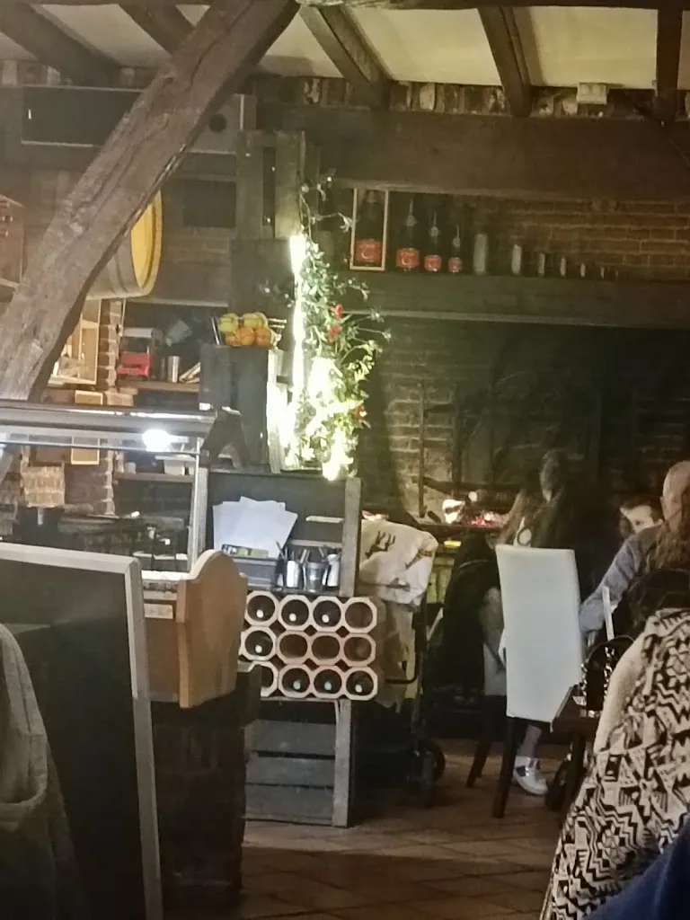 Valérie Chelbi_Restaurant L Eolienne_Rouxmesnil-Bouteilles_review