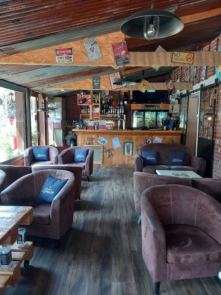 Restaurant L Eolienne_Rouxmesnil-Bouteilles_slider_image_1