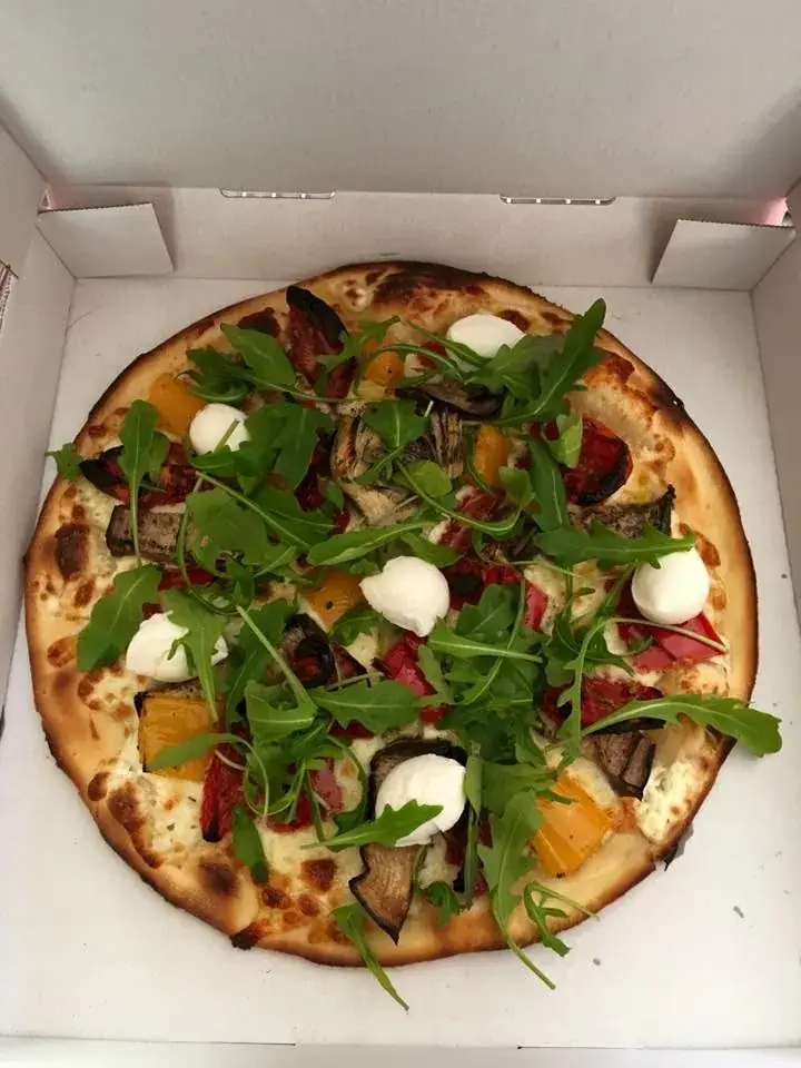 Menu_Ceasar Pizza_Routot_image_6