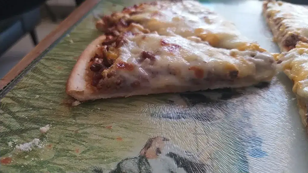 Menu_Ceasar Pizza_Routot_image_8