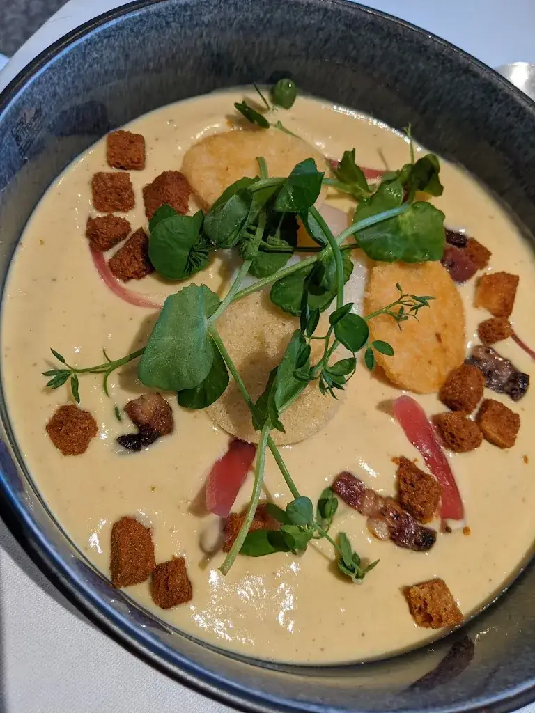 Yvonne Cheung_Le Saint Pierre_Bouille_review